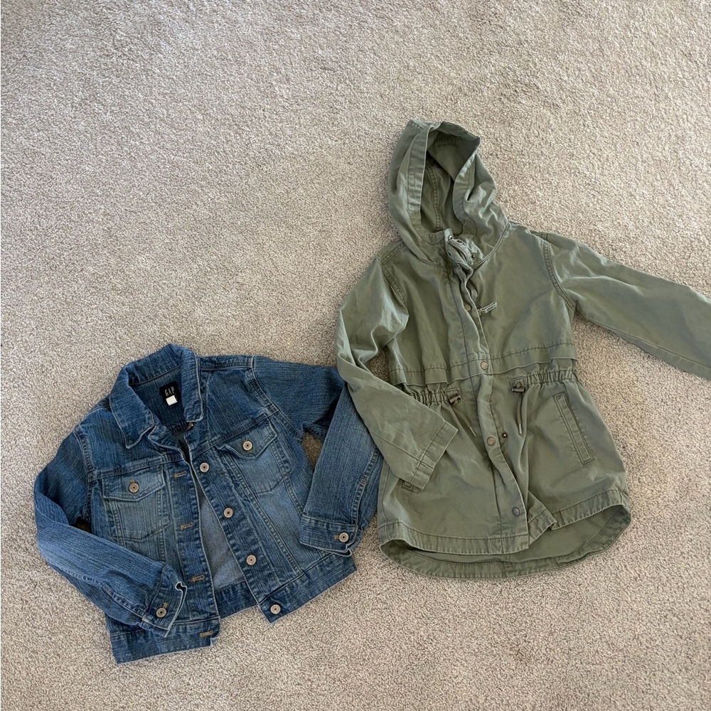 Girls jackets Jean jacket green jacket Gap medium 8